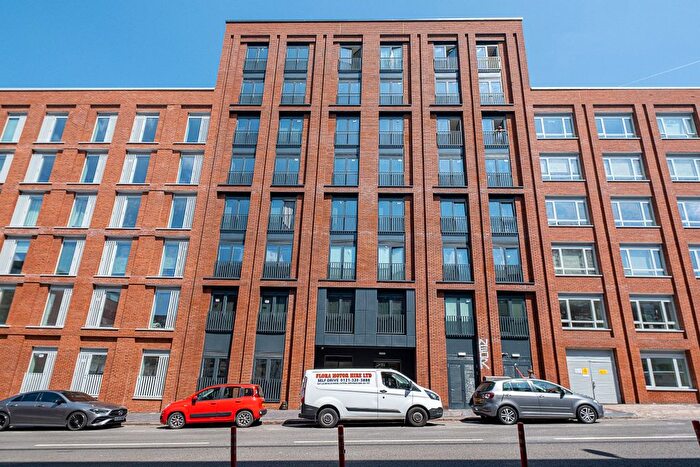 2 Bedroom Flat To Rent In Bradford Street, Deritend, Birmingham, B12