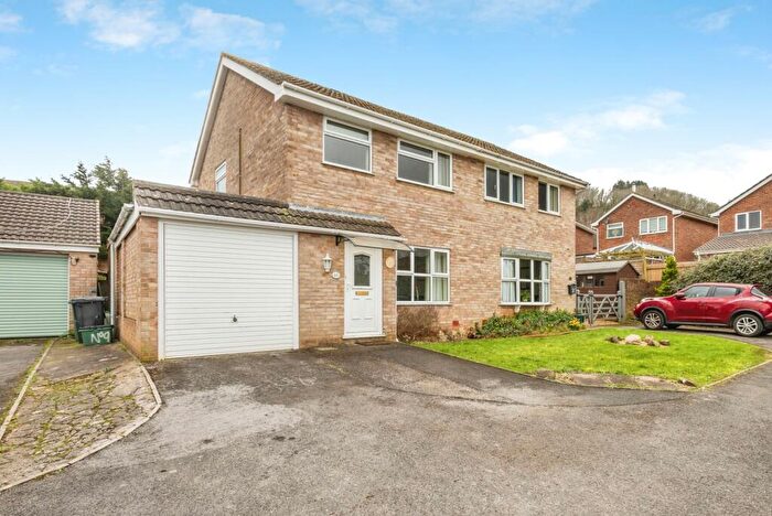 3 Bedroom Semi-Detached House For Sale In The Lindens, Weston-super-Mare, Somerset, BS22