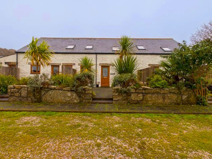 2 Bedroom Barn Conversion To Rent In Stithians, Truro, TR3