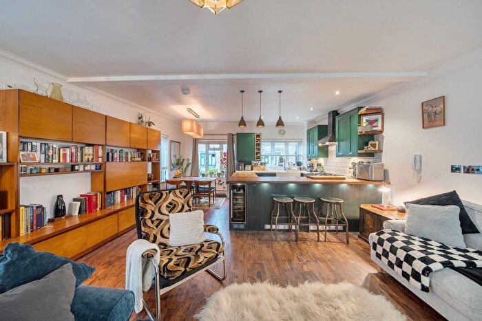 2 Bedroom Flat For Sale In Nottingham Court, Covent Garden, London, WC2H