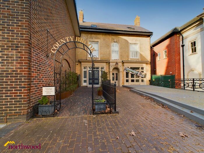 1 Bedroom Studio To Rent In Bridge Street, Banbury, OX16