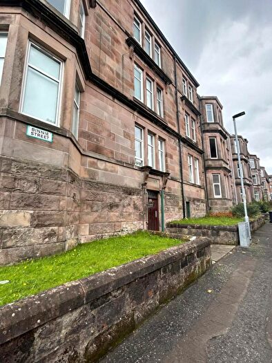 2 Bedroom Flat To Rent In Binnie Street, Greenock, PA19