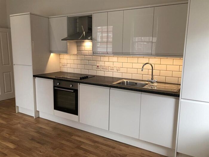 2 Bedroom Apartment To Rent In Camden High Street, London, NW1