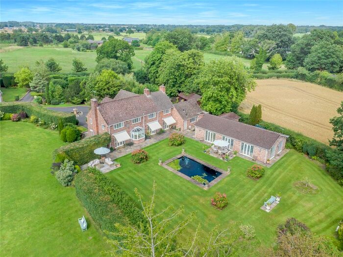 4 Bedroom Detached House For Sale In Plumley Moor Road, Plumley, Knutsford, Cheshire, WA16