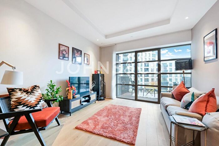 1 Bedroom Apartment For Sale In Kent Building, London City Island, E14
