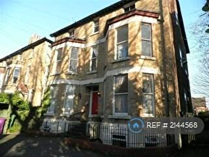 2 Bedroom Flat To Rent In Brompton Avenue, Sefton Park, Liverpool, L17