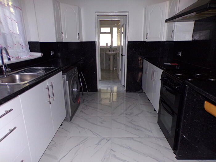 4 Bedroom House To Rent In St. Olaves Road, East Ham, E6