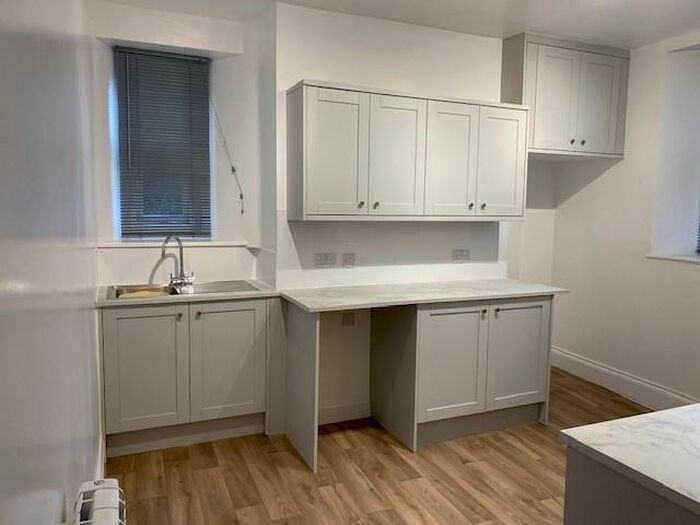 2 Bedroom Flat To Rent In Bridge House, The Avenue Station Road, Bourton-on-the-Water, GL54