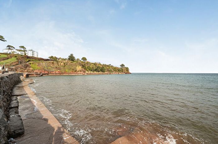 2 Bedroom Flat For Sale In Youngs Park Road, Paignton, Devon, TQ4