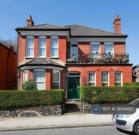 1 Bedroom Flat To Rent In Sydenham, London, SE26