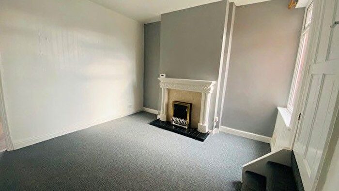 2 Bedroom Detached House To Rent In Manvers Road, Beighton, Sheffield, South Yorkshire, S20