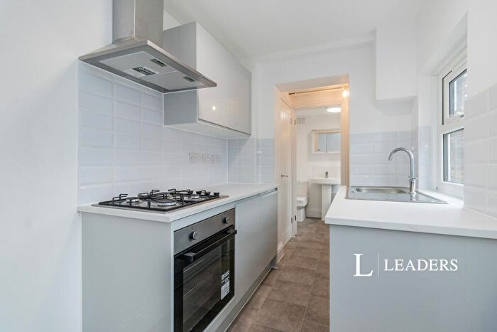 2 Bedroom End Of Terrace House To Rent In Kingston Road, KT22