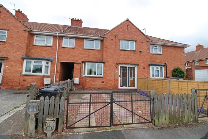 3 Bedroom Terraced House To Rent In Sunnymead, Bridgwater, TA6