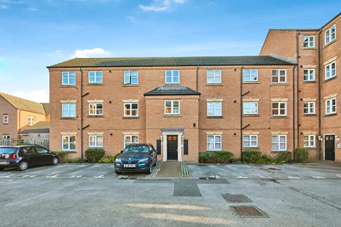 2 Bedroom Flat For Sale In Coral Close, Derby, DE24