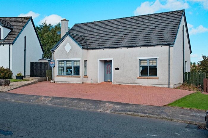 2 Bedroom Detached House For Sale In Raeburn Common, Lanark, ML11
