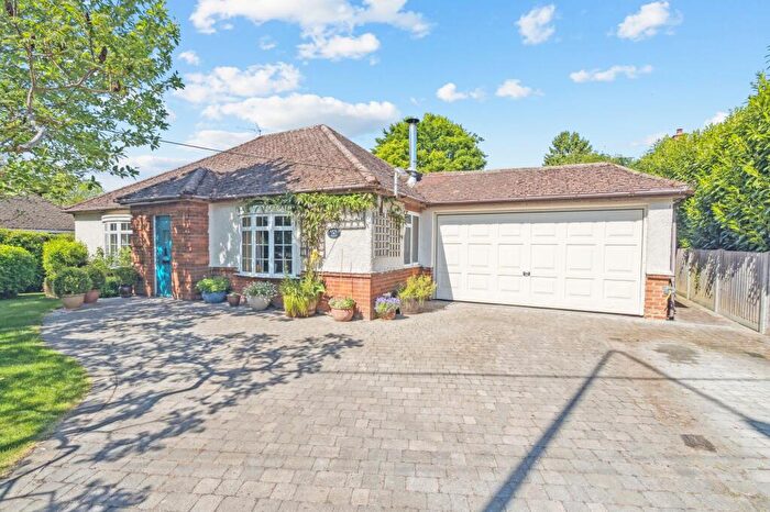 3 Bedroom Detached Bungalow For Sale In Askett, Princes Risborough, HP27