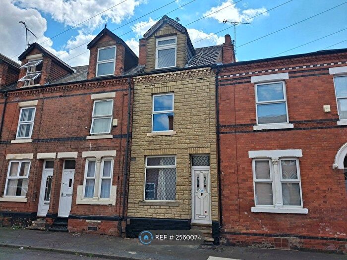 3 Bedroom Terraced House To Rent In St Christopher Street, Nottingham, NG2