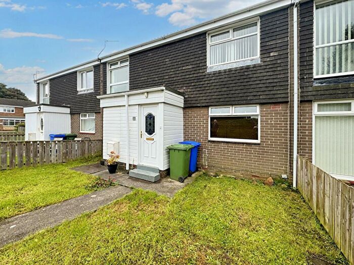 2 Bedroom Flat To Rent In Wedder Law, Cramlington, Northumberland, NE23