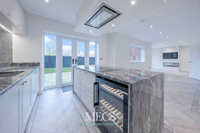 4 Bedroom Detached House To Rent In Willow Gardens, Lea Green Lane, Wythall, Birmingham, Worcestershire, B47