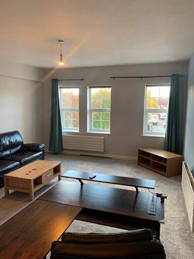 2 Bedroom Flat To Rent In Fosse Road North, Leicester, LE3