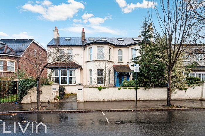 2 Bedroom Maisonette For Sale In Havelock Road, Addiscombe, Croydon, CR0