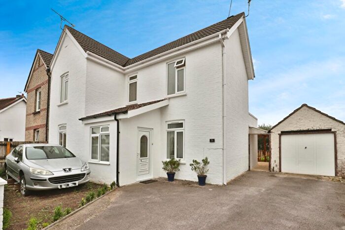 3 Bedroom Semi-Detached House For Sale In Lacey Crescent, Poole, Dorset, BH15