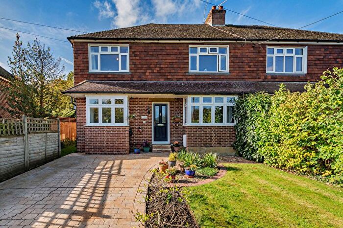 4 Bedroom Semi-Detached House For Sale In Common Road, Ightham, Sevenoaks, Kent, TN15