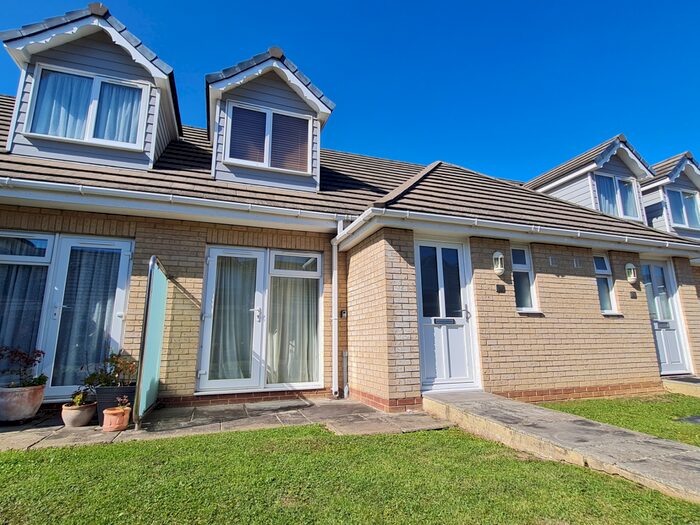 2 Bedroom Terraced House To Rent In Bridge Mead Mews, Sandown, PO36