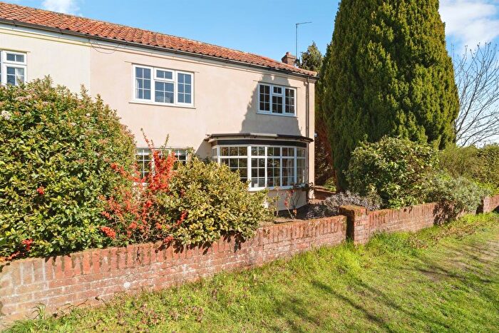 3 Bedroom Semi Detached House For Sale In Colkirk Hill, Pudding Norton, Fakenham, NR21