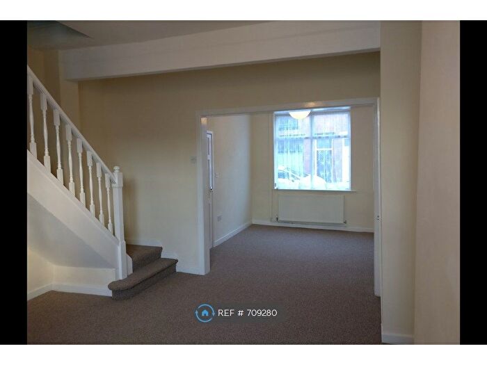 2 Bedroom Terraced House To Rent In Lord Street, Crewe, CW2