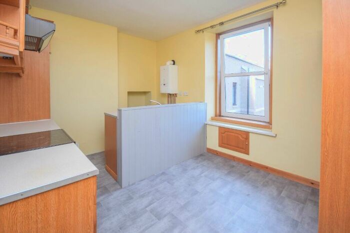 1 Bedroom Flat To Rent In Hill Street, Montrose, Angus, DD10