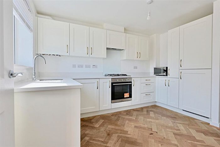 2 Bedroom Terraced House To Rent In Elm Road, Blaydon-On-Tyne, Tyne Amp; Wear, NE21