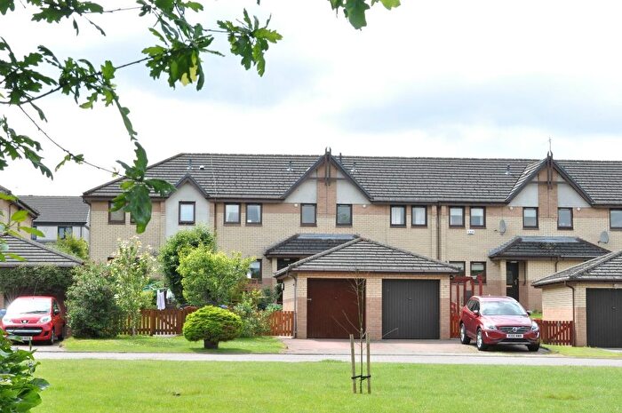 3 Bedroom Terraced House To Rent In Craigbarnet Road, Milngavie, East Dunbartonshire, G62
