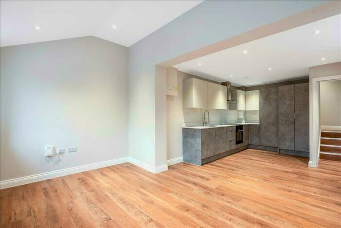 2 Bedroom Apartment To Rent In Kimberley House, Miskin Road, Dartford, DA1