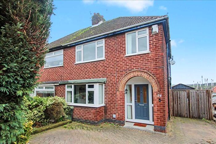 3 Bedroom Semi-Detached House For Sale In Grange View, Eastwood, Nottingham, NG16