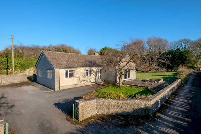3 Bedroom Detached Bungalow For Sale In Coles Lane, Chewton Mendip, BA3