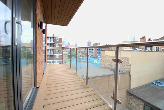 2 Bedroom Flat To Rent In Hoxton Street, London, N1