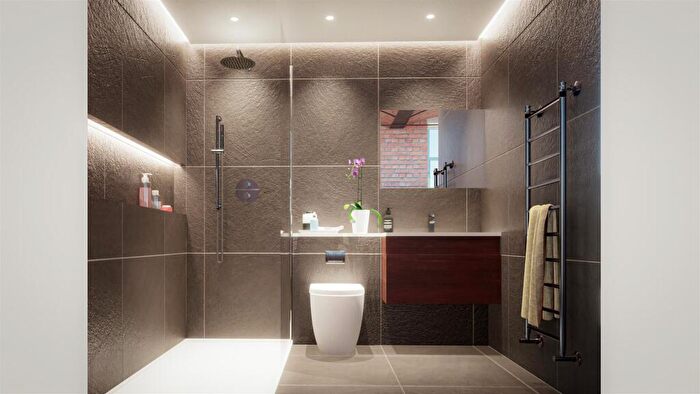 1 Bedroom Apartment For Sale In Th Century Mill Conversion, Manchester, M40