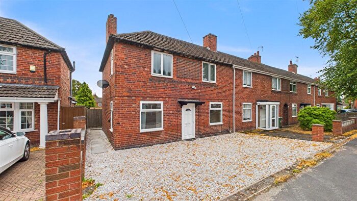 3 Bedroom End Of Terrace House For Sale In Mackmillan Road, Rowley Regis, B65