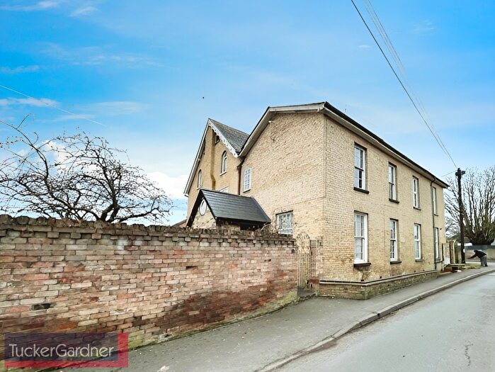 2 Bedroom Property To Rent In Victoria Street, Ely, CB6