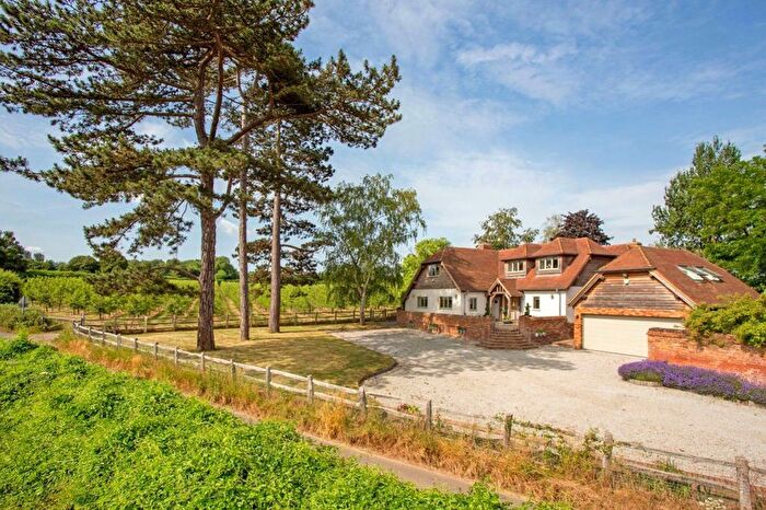 6 Bedroom Detached House To Rent In Lavenders Road, West Malling, ME19