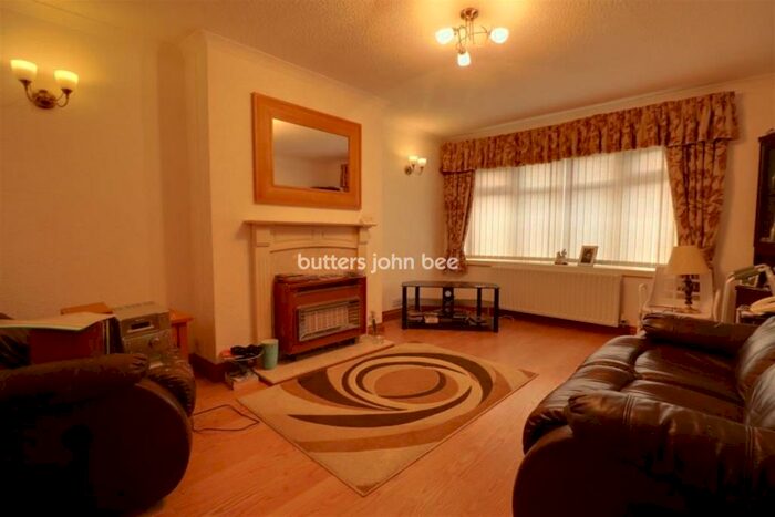 2 Bedroom Bungalow To Rent In Singleton Ave, Crewe, CW1