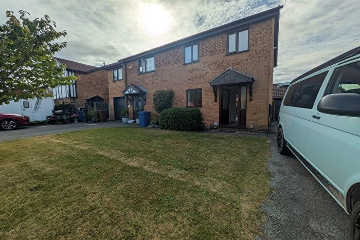 2 Bedroom Semi-Detached House To Rent In Lichfield Close, Long Eaton, NG10