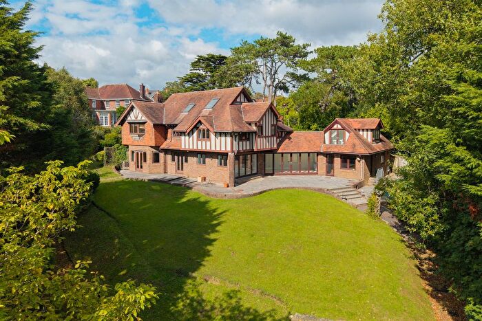 5 Bedroom Detached House For Sale In Grovewood, Groves Avenue, Langland, Swansea, SA3