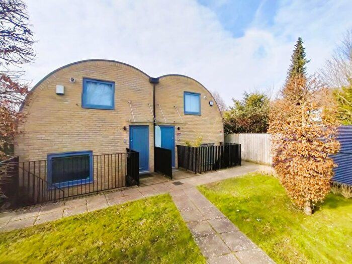 3 Bedroom Property To Rent In Alissa Drive, Barnet, EN5