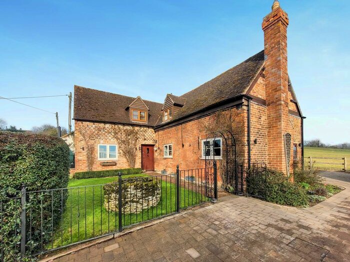 4 Bedroom Detached House For Sale In Hill Farm Lane, Tirley, Gloucestershire, GL19