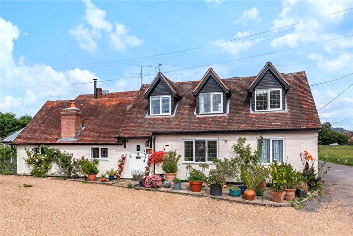 3 Bedroom Detached House For Sale In The Common, Dunsfold, Godalming, Surrey, GU8