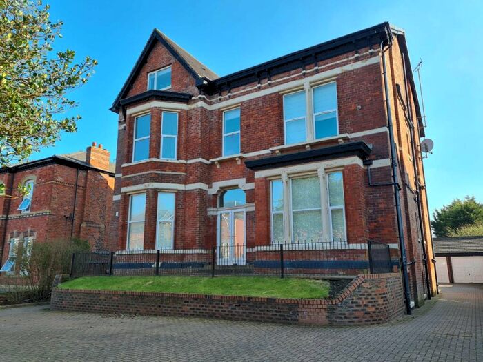 2 Bedroom Penthouse To Rent In Trafalgar Road, Birkdale, Southport, Merseyside, PR8