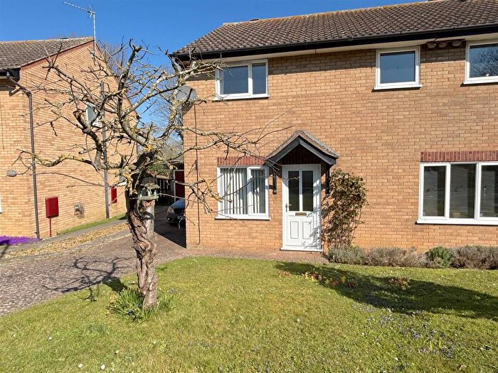 2 Bedroom Property To Rent In Glemsford Road, Stowmarket, IP14