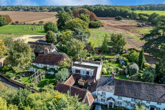 3 Bedroom Semi-Detached House For Sale In Southbrook Road, West Ashling, PO18